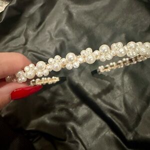 Elegant Pearl Headband